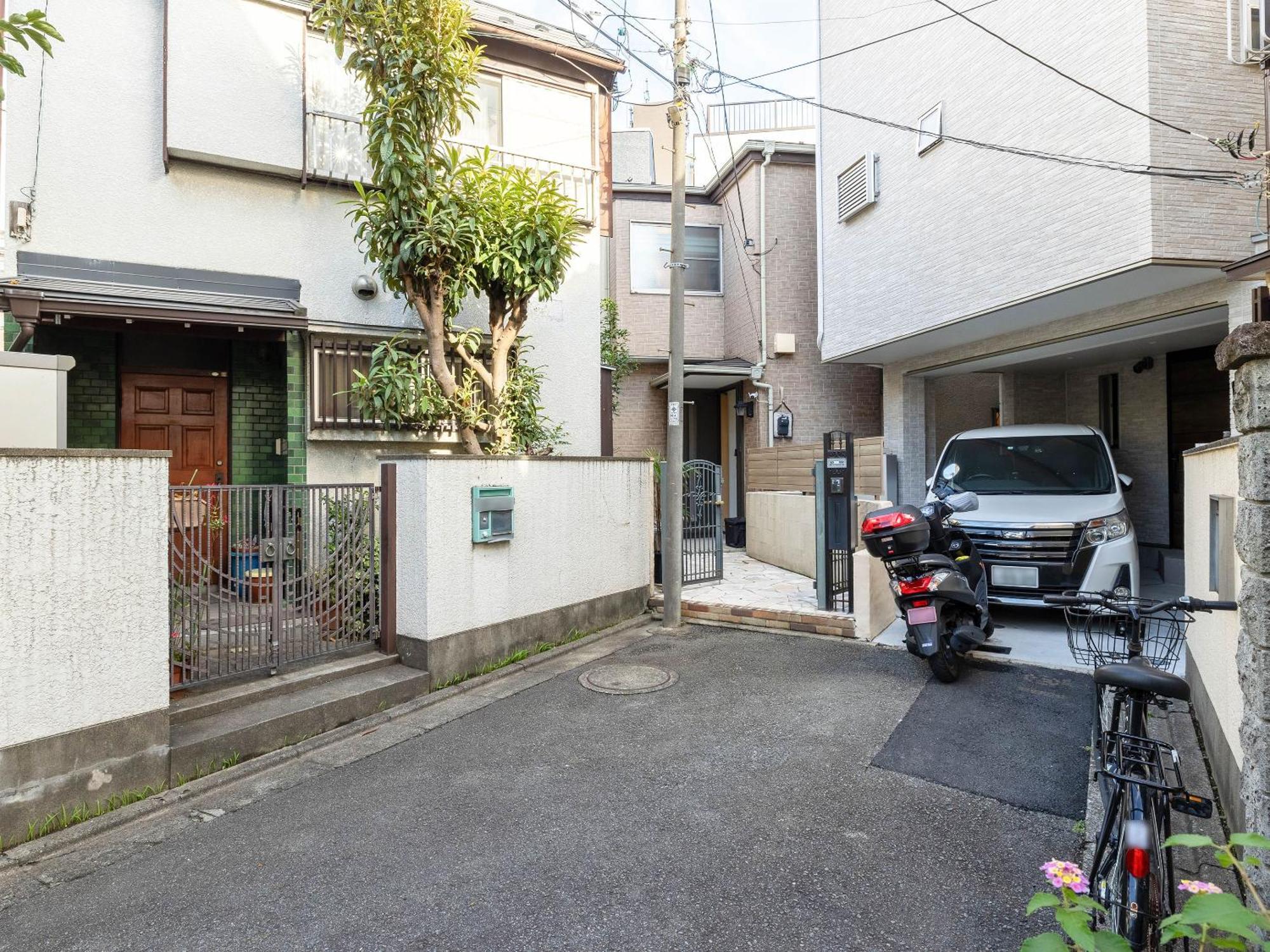 Apartment Kumanocho House 熊野町デザイナーズ2階建一軒家貸切 Tokyo