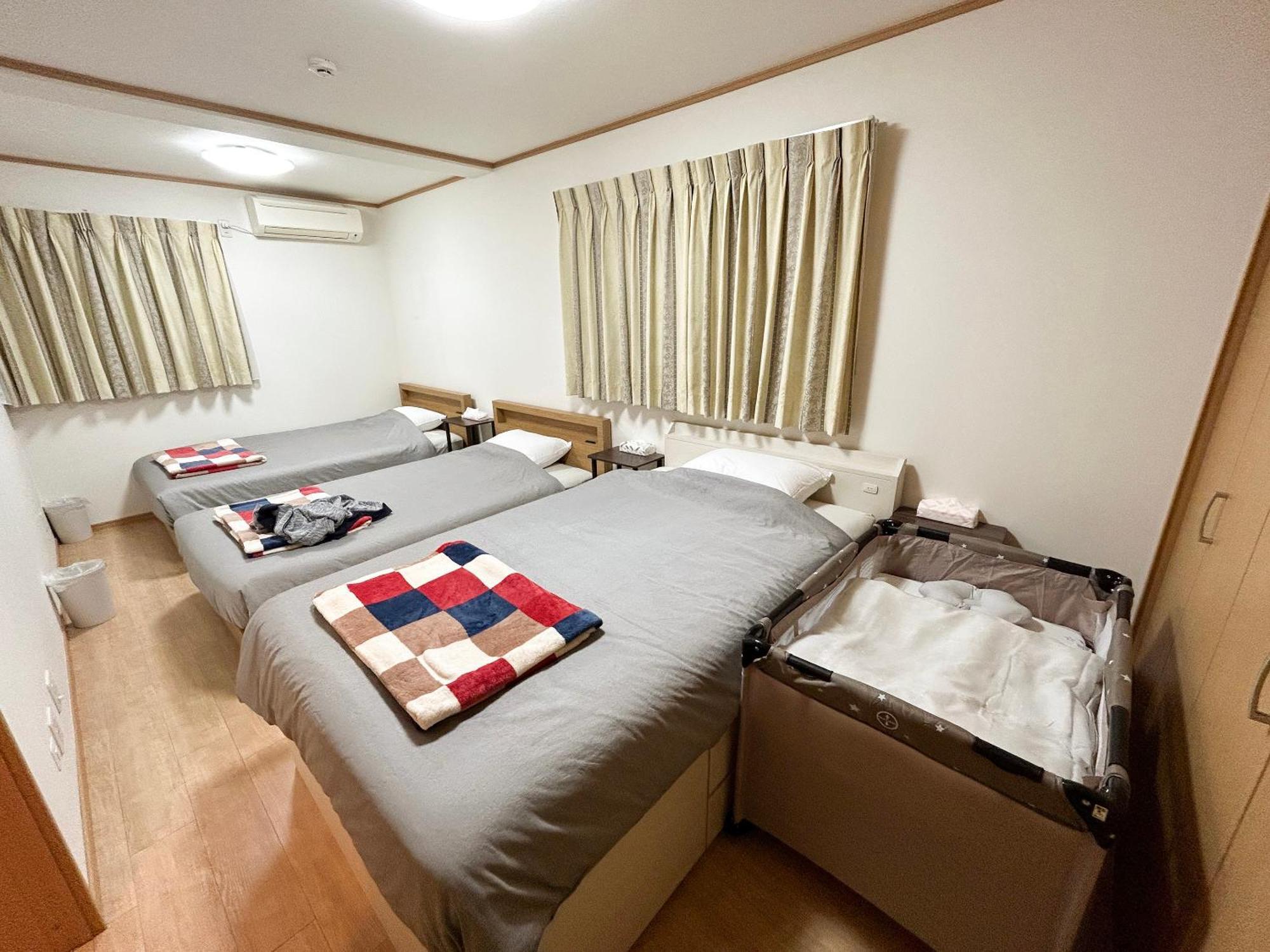 Kumanocho House 熊野町デザイナーズ2階建一軒家貸切 Apartment *
