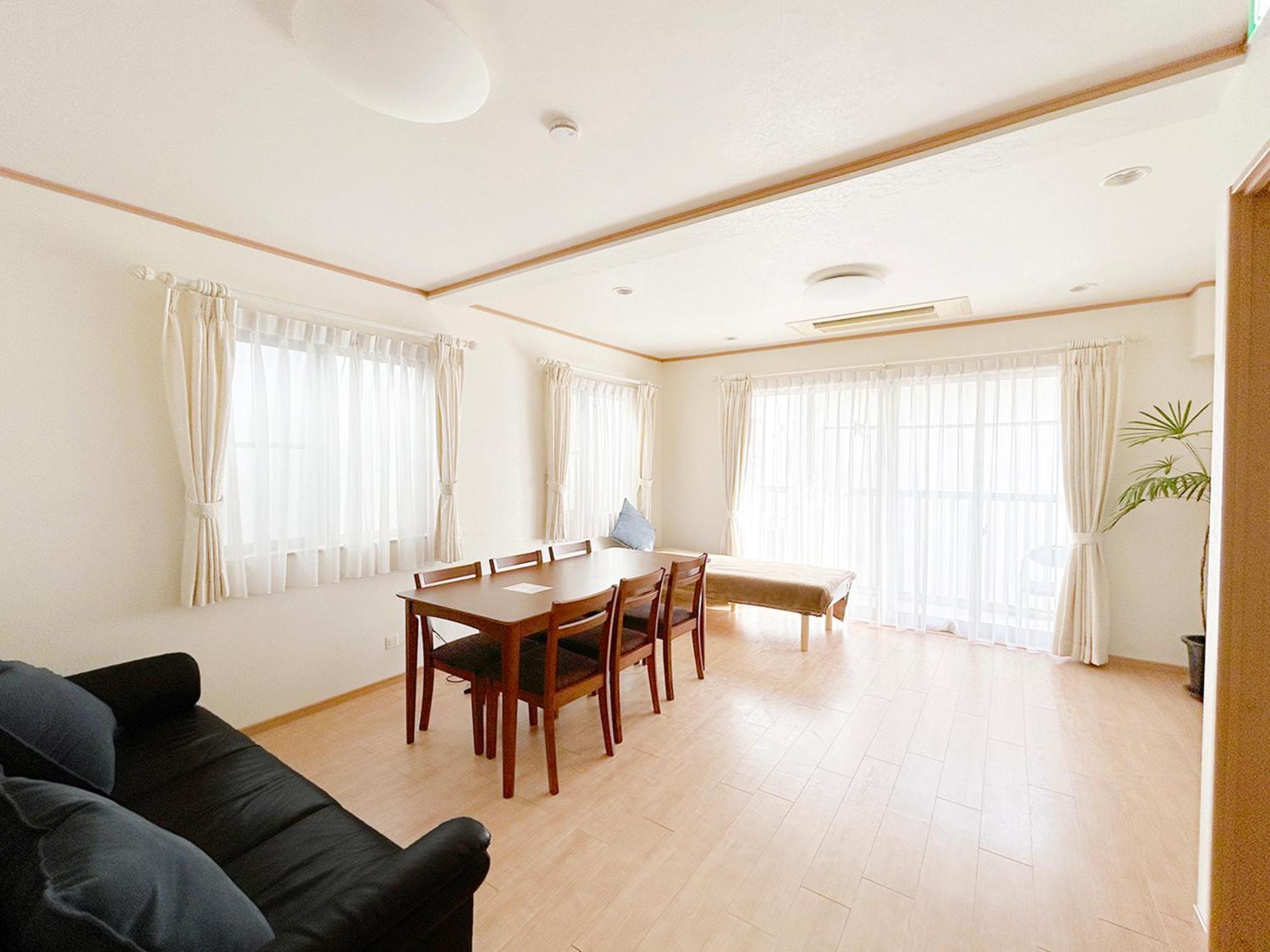Kumanocho House 熊野町デザイナーズ2階建一軒家貸切